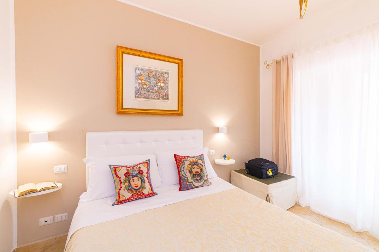 Bed And Breakfast Dionisio Taormina Exterior photo