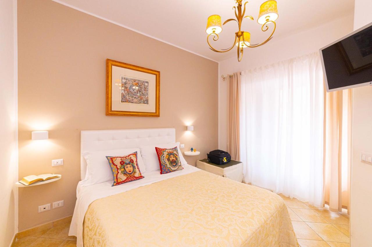 Bed And Breakfast Dionisio Taormina Exterior photo