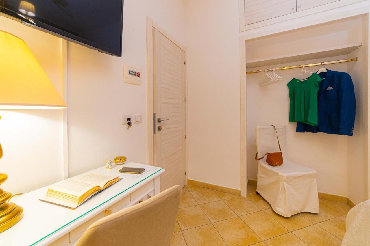 Bed And Breakfast Dionisio Taormina Exterior photo