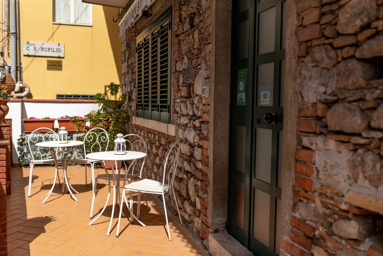 Bed And Breakfast Dionisio Taormina Exterior photo