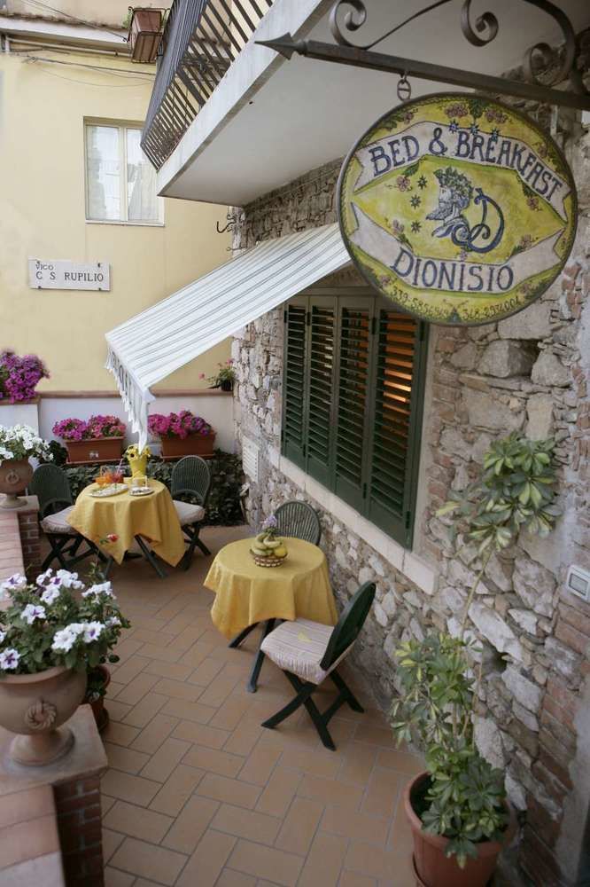 Bed And Breakfast Dionisio Taormina Exterior photo