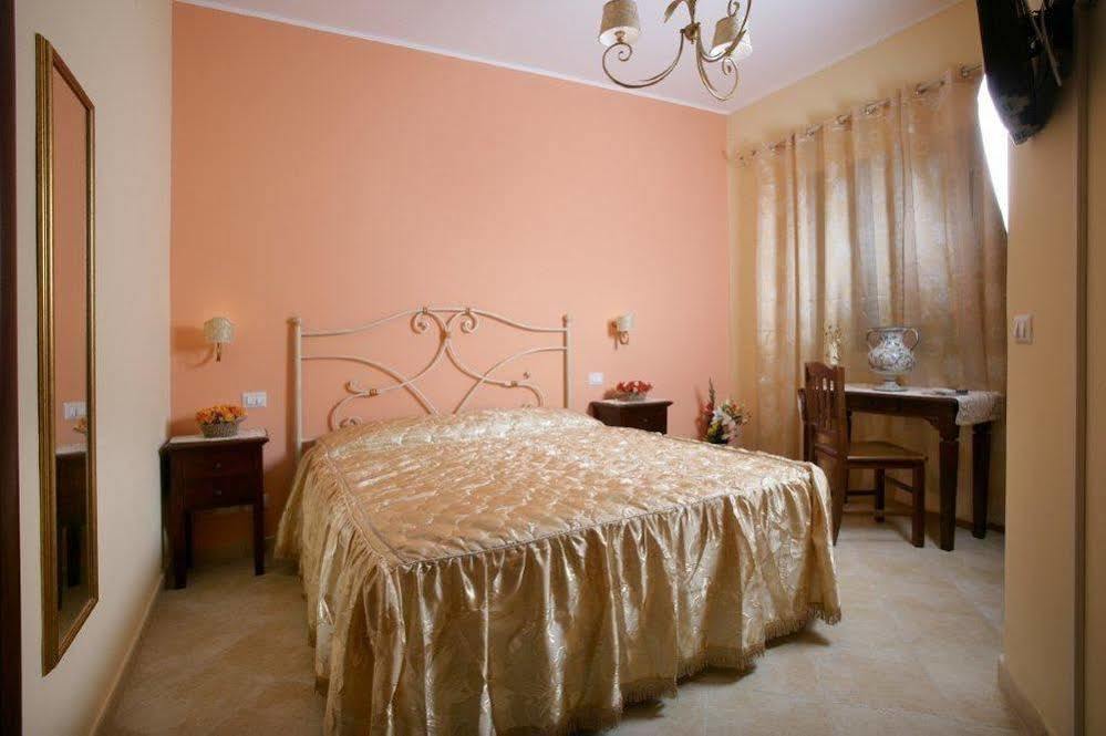 Bed And Breakfast Dionisio Taormina Exterior photo