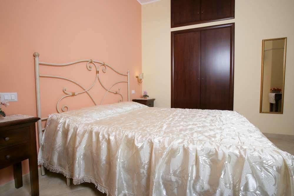 Bed And Breakfast Dionisio Taormina Exterior photo