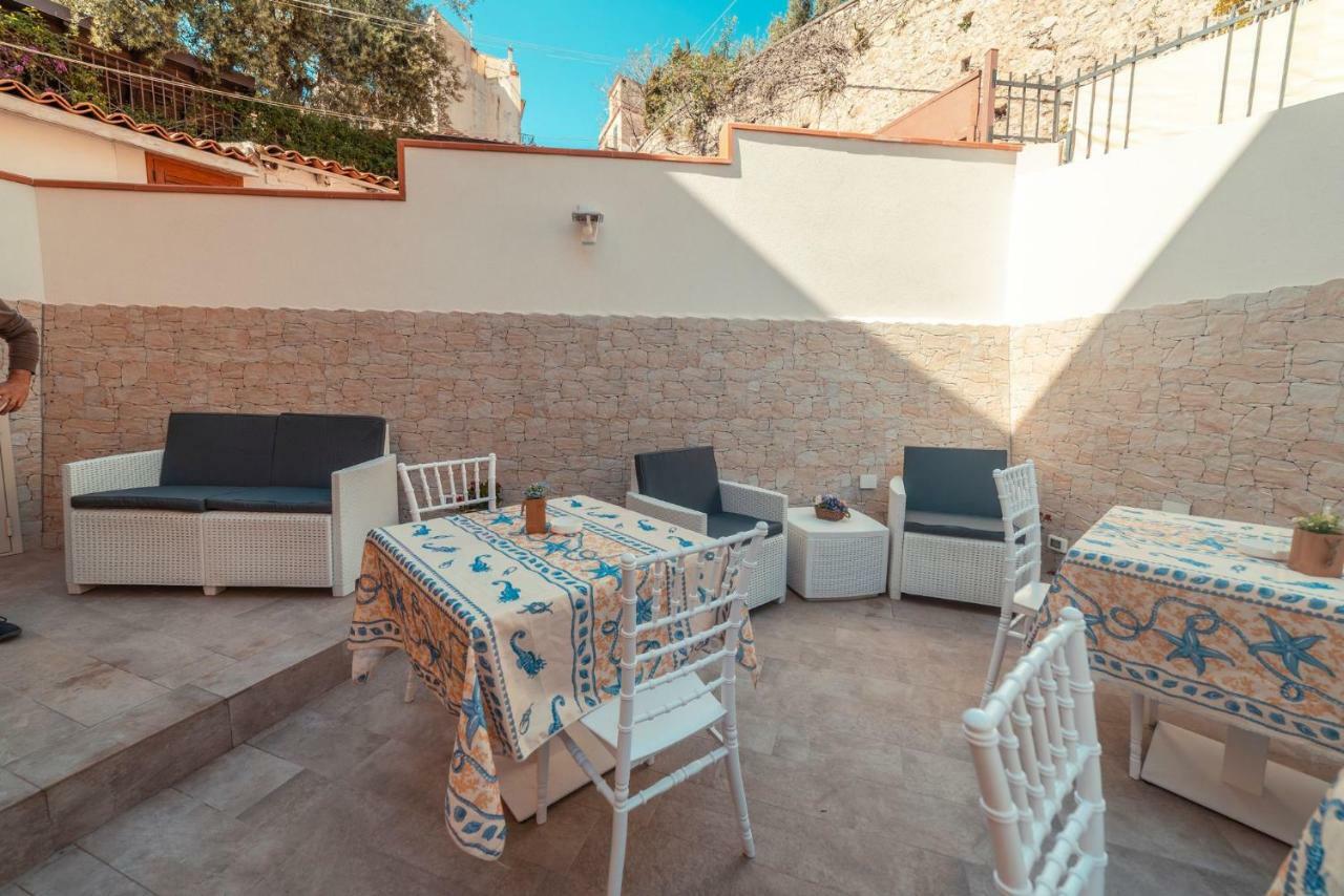 Bed And Breakfast Dionisio Taormina Exterior photo